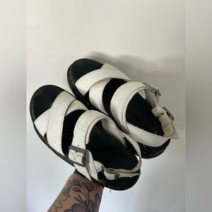 Dr. Martens VOSS II ATHENA LEATHER STRAP PLATFORM SANDALS White Size 6